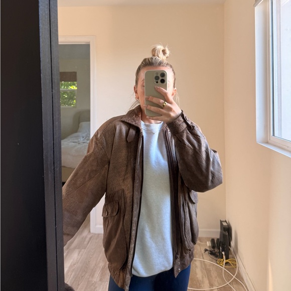 Vintage Brown Bomber Jacket - Picture 9 of 10